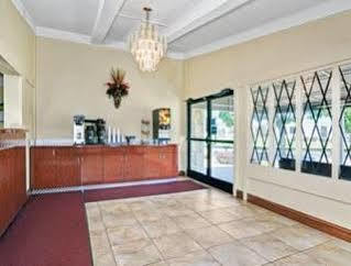 Knights Inn Charleston West Virginia Ngoại thất bức ảnh